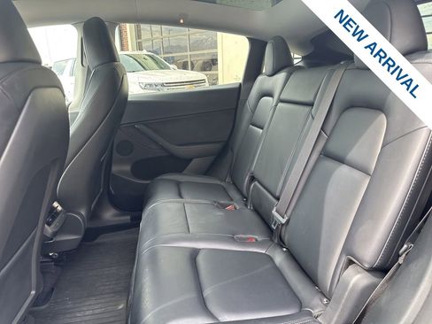 Used 2023 Tesla Model Y Long Range AWD/4WD image 13