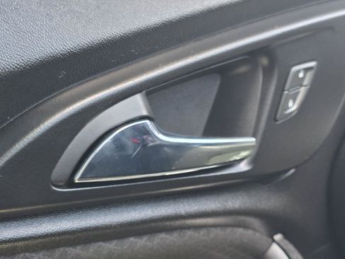 Used 2019 Chevrolet Malibu LS FWD image 10