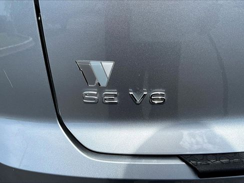 Used 2023 Volkswagen Atlas Cross Sport SE AWD/4WD image 24