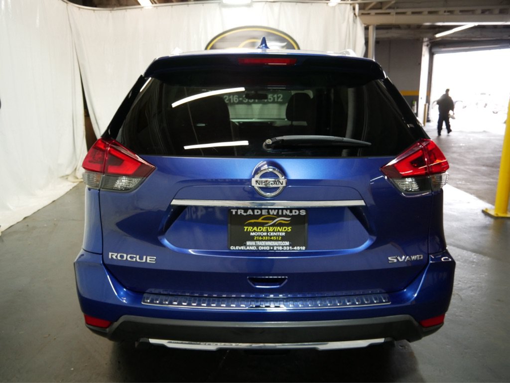 Used 2018 Nissan Rogue SV AWD/4WD image 7