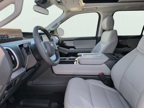 New 2026 Ford Expedition Max Active image 9