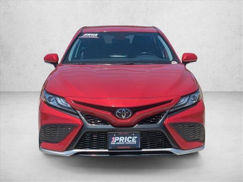 Used 2023 Toyota Camry XSE FWD image 2