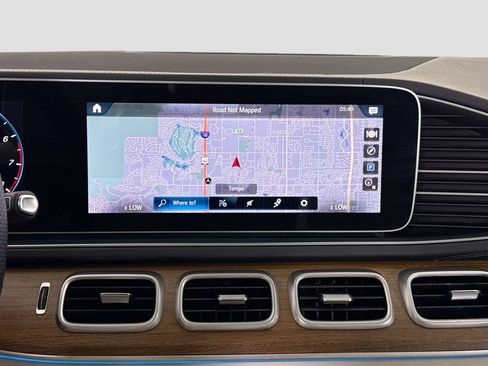 Certified 2023 Mercedes-Benz GLS 450 4MATIC image 15