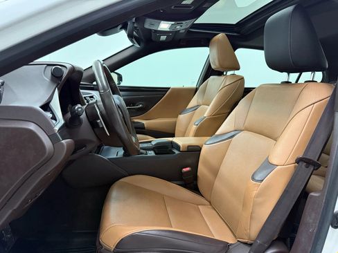 Used 2019 Lexus ES 350 F Sport image 14