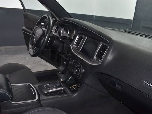 Used 2019 Dodge Charger GT image 25