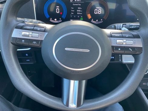 Used 2025 Hyundai Sonata SEL FWD image 15