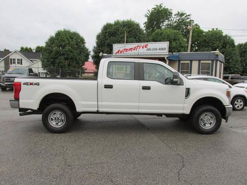 Used 2018 Ford F250 XL w/ Power Equipment Group AWD/4WD image 3