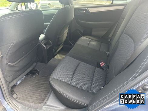 Used 2017 Subaru Outback 2.5i Premium AWD/4WD image 12