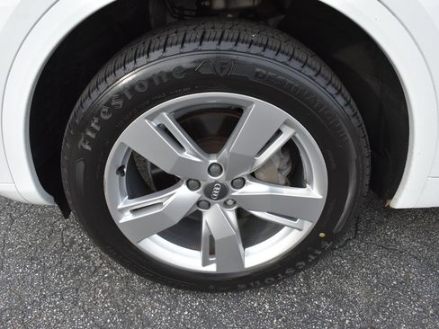 Used 2018 Audi Q5 2.0T Premium Plus w/ Premium Plus Package image 32