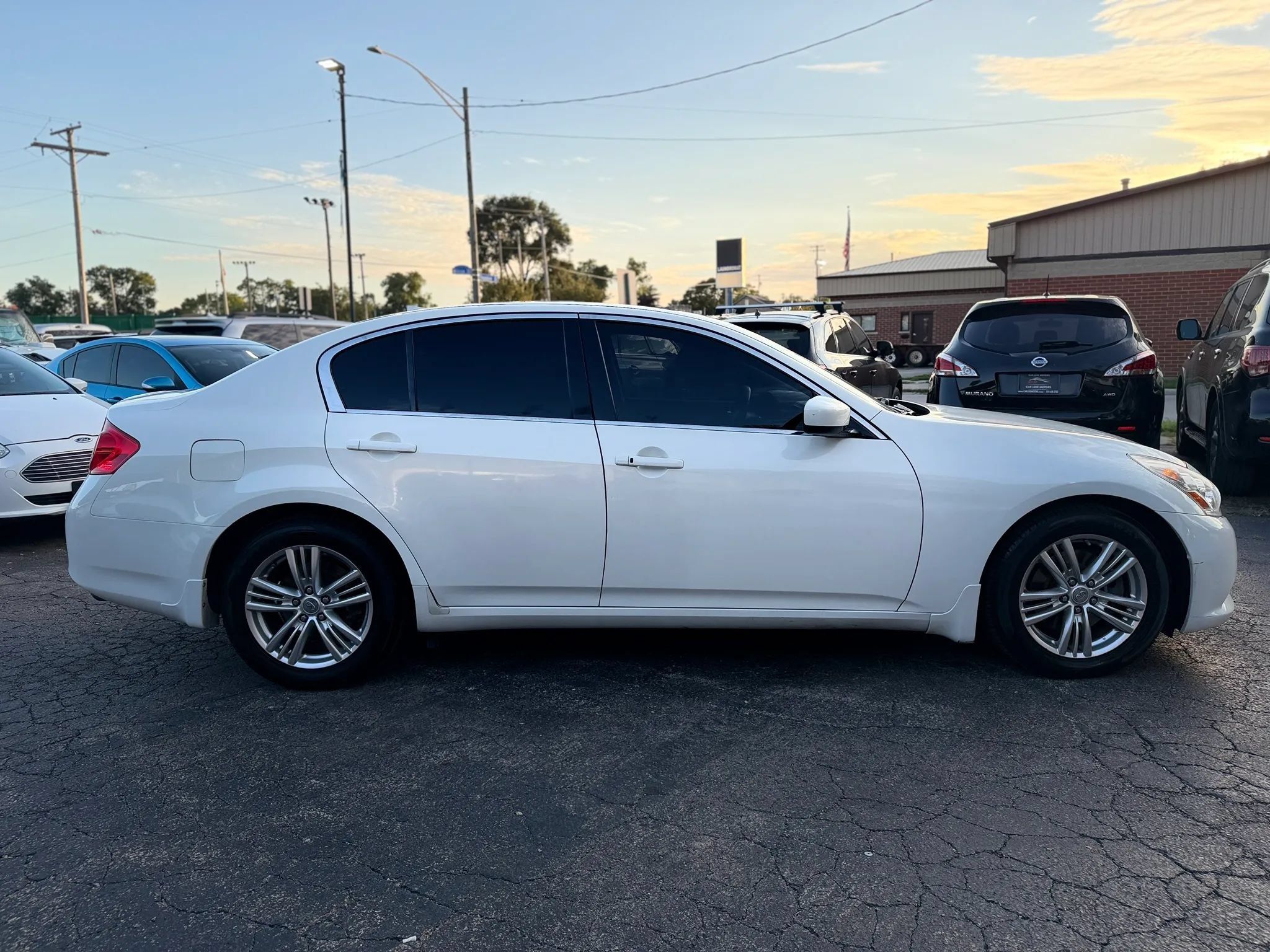 Used 2012 INFINITI G37 x Sedan w/ Premium Pkg AWD/4WD image 18