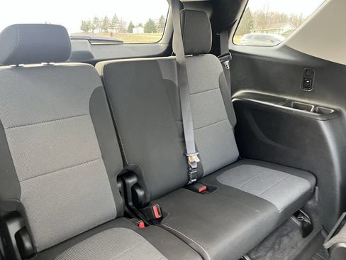 Used 2020 Chevrolet Traverse LT w/ Driver Confidence II Package image 36