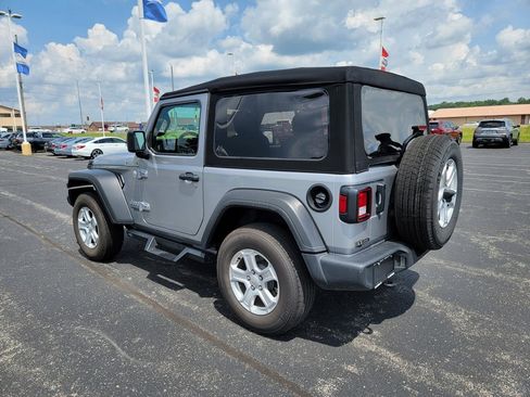 Used 2021 Jeep Wrangler Sport S image 14