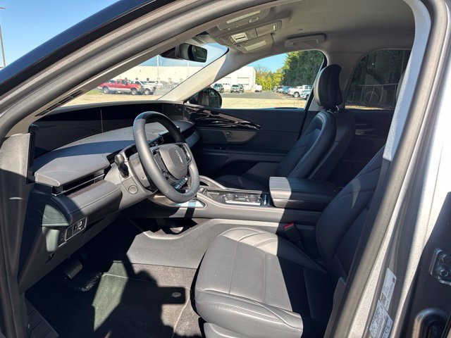 New 2026 Lincoln Nautilus Premier AWD/4WD image 23