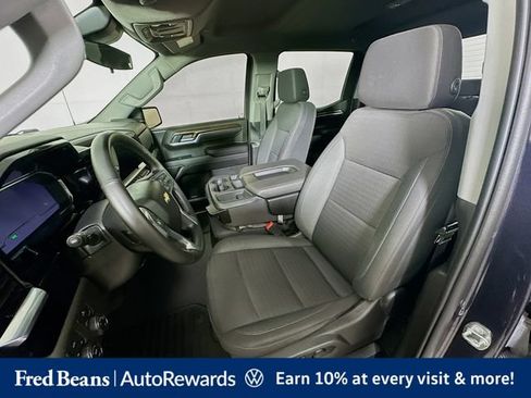 Used 2023 Chevrolet Silverado 1500 LT AWD/4WD image 27