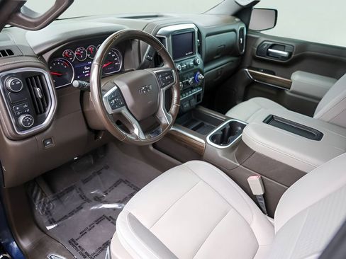 Used 2020 Chevrolet Silverado 1500 RST w/ Texas Edition image 13