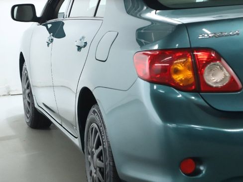 Used 2009 Toyota Corolla LE image 6