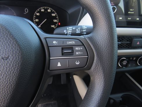 New 2026 Honda HR-V LX image 21