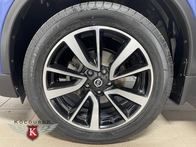 Used 2019 Nissan Rogue SL w/ Premium Package AWD/4WD image 8