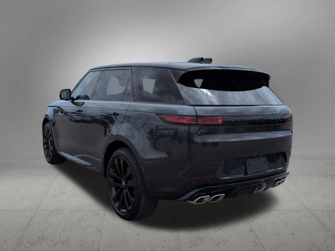 Used 2025 Land Rover Range Rover Sport Dynamic SE AWD/4WD image 4