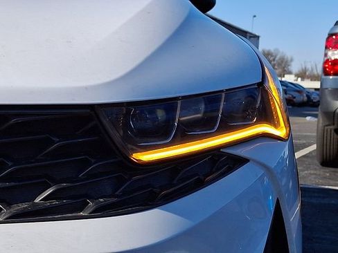 Used 2023 Kia K5 GT-Line w/ GT-Line Premium Package image 9