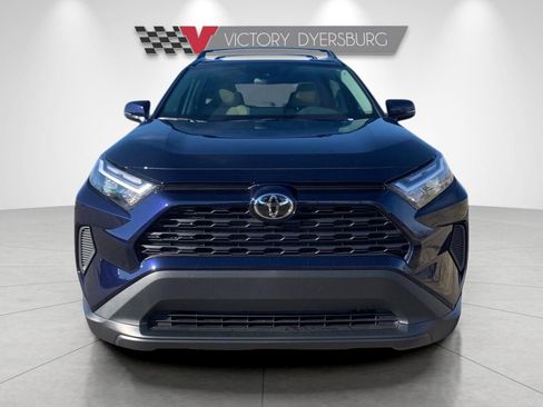 New 2025 Toyota RAV4 XLE w/ Convenience Package AWD/4WD image 3