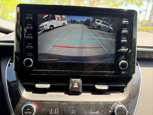 Used 2020 Toyota Corolla LE FWD image 26