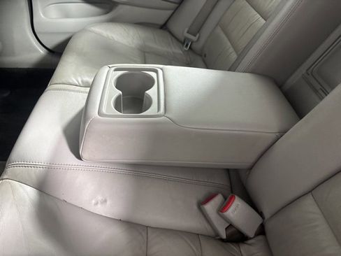 Used 2010 Honda Accord EX-L image 21