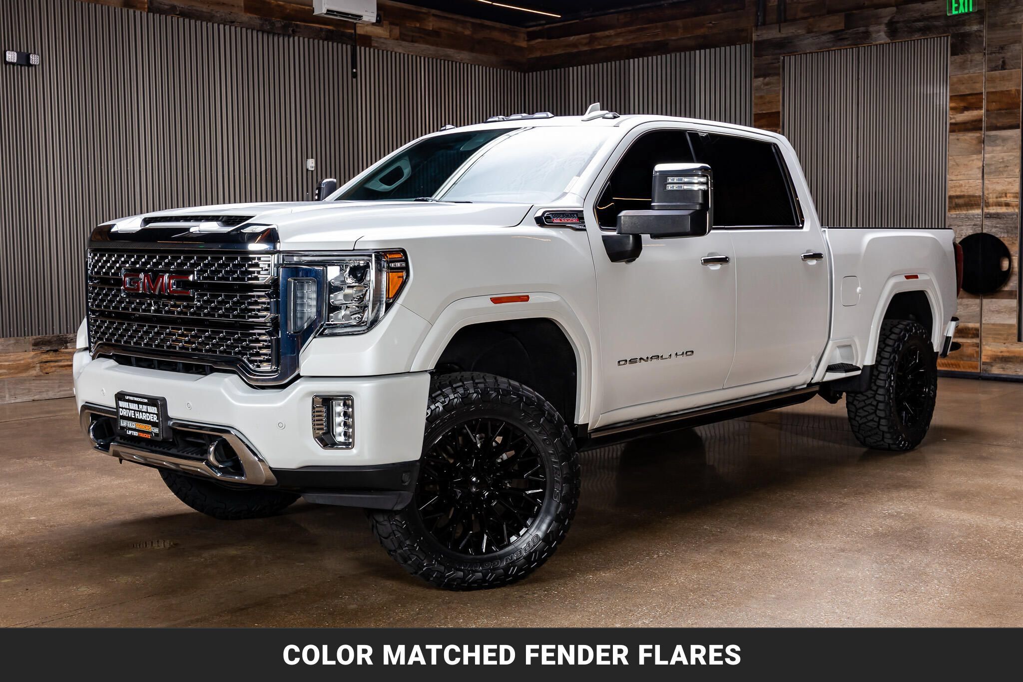 Used 2023 GMC Sierra 2500 Denali w/ Denali Ultimate Package AWD/4WD image 5