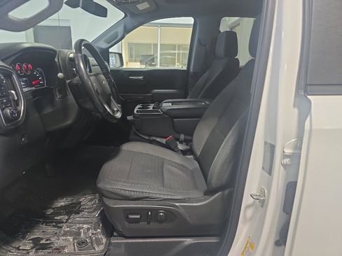 Used 2019 Chevrolet Silverado 1500 LT w/ All-Star Edition image 8