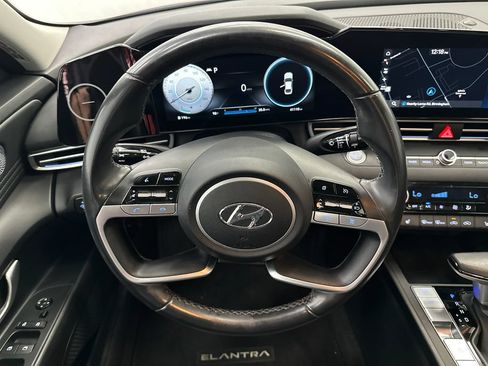 Used 2023 Hyundai Elantra Limited FWD image 24
