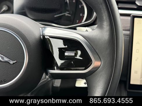 Used 2023 Jaguar F-PACE S AWD/4WD image 22