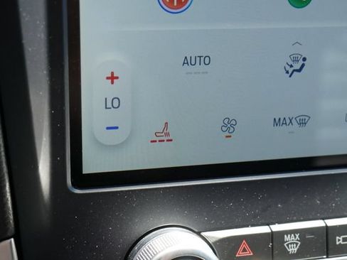 Used 2023 Ford Edge SEL w/ Convenience Package AWD/4WD image 5