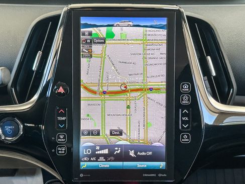 Used 2020 Toyota Prius Prime XLE FWD image 14
