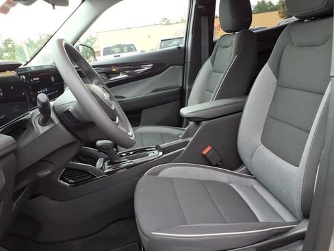 Used 2026 Chevrolet TrailBlazer LS w/ LS Convenience Package AWD/4WD image 12