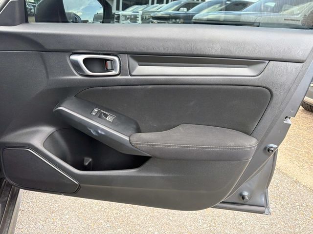 Used 2023 Honda Civic Sport image 17