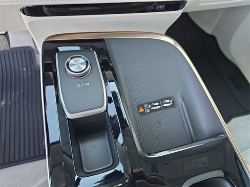 New 2026 Buick Enclave Avenir w/ Super Cruise Package image 24