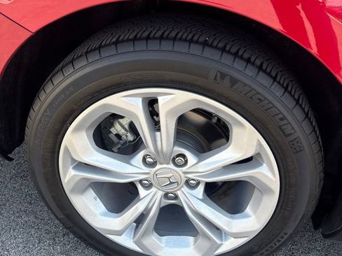 Used 2025 Honda Accord LX image 10