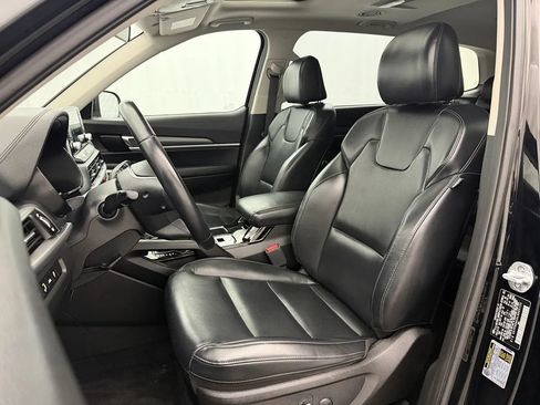 Used 2020 Kia Telluride S w/ S 8 Passenger Seating Package AWD/4WD image 10