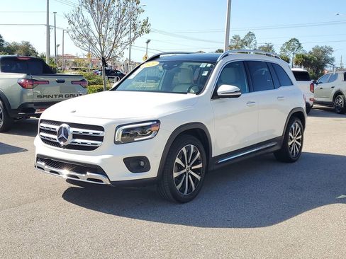 Used 2020 Mercedes-Benz GLB 250 4MATIC image 9