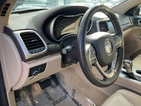 Used 2016 Jeep Grand Cherokee Overland image 19