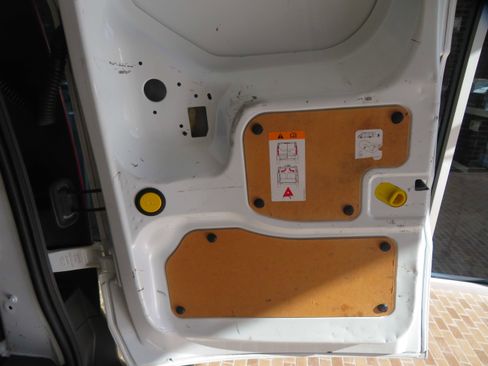 Used 2020 Ford Transit Connect XL image 25