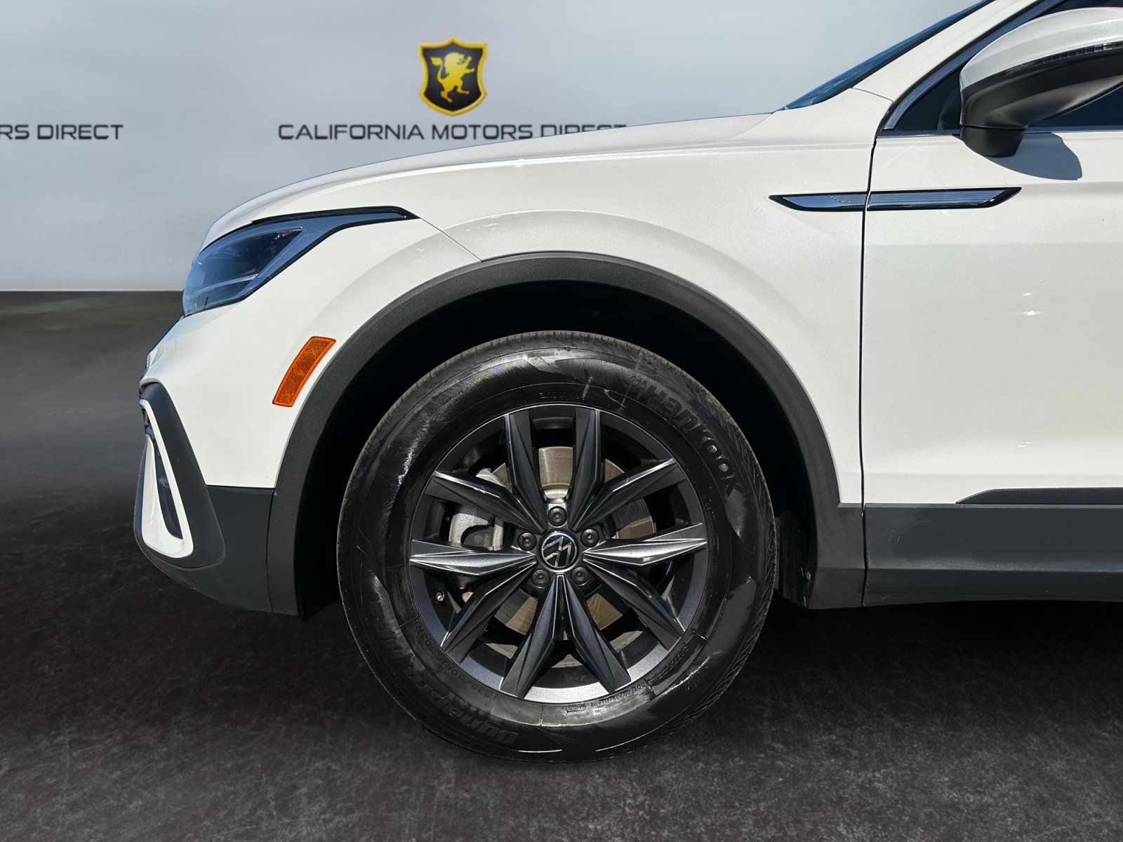 Used 2023 Volkswagen Tiguan SE FWD image 14