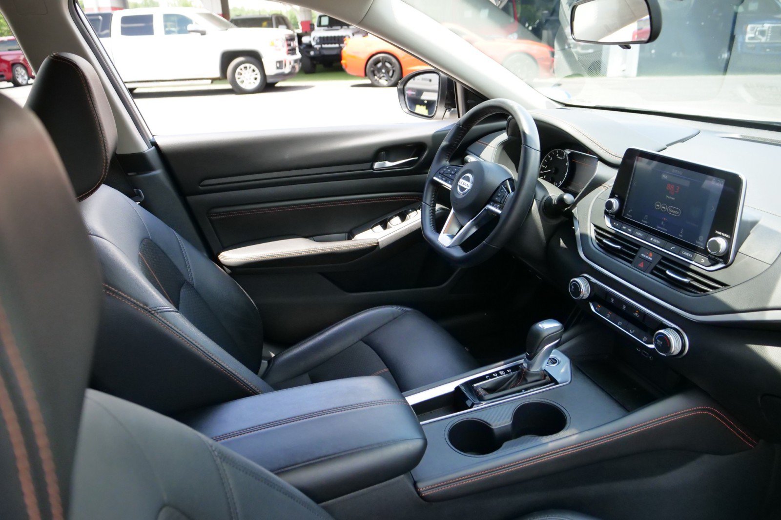 Used 2020 Nissan Altima 2.5 SR FWD image 31