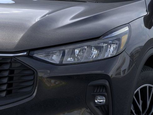 New 2026 Ford Escape SE FWD image 20
