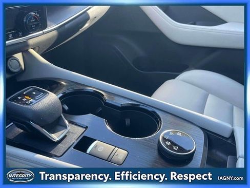 Certified 2021 Nissan Rogue SL image 32