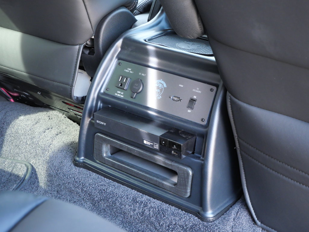 New 2026 Ford Transit 150 Low Roof AWD image 35