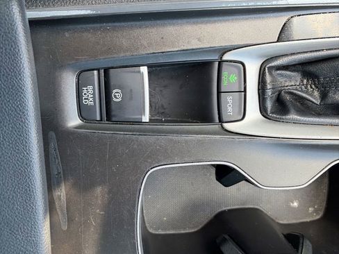 Used 2019 Honda Accord Sport image 22