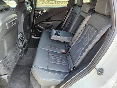 New 2026 BMW X3 xDrive30 w/ Premium Package image 19