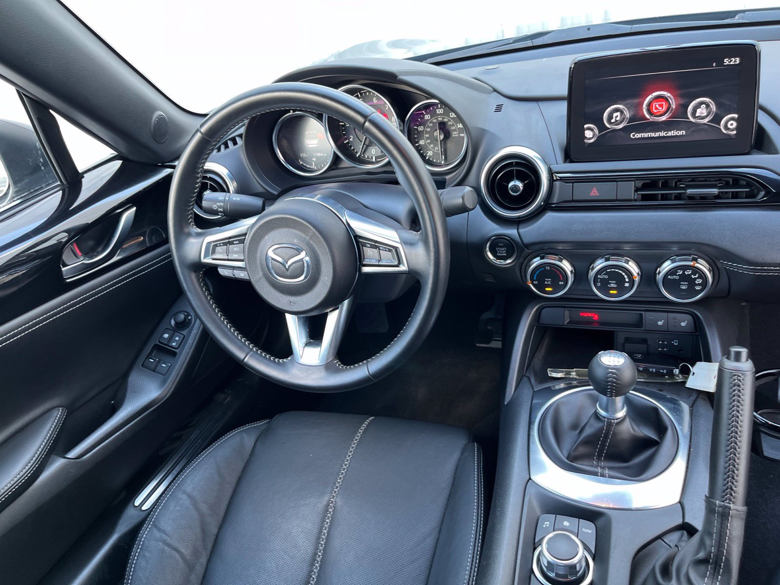 Used 2023 MAZDA MX-5 Miata Grand Touring RWD image 19