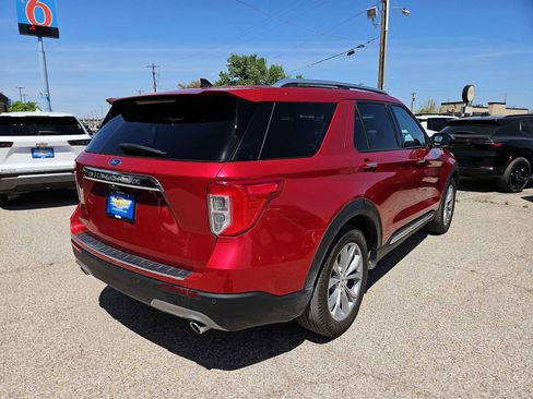 Used 2024 Ford Explorer Limited image 8